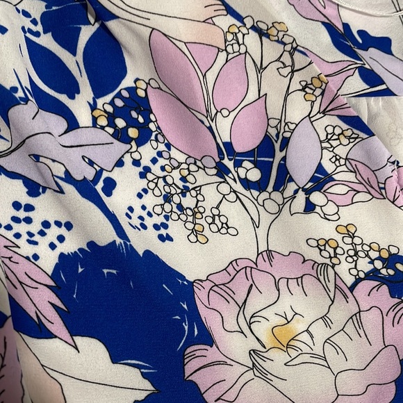 Carolina Belle Montreal, Floral Print Romper, Size 4 - Picture 8 of 8